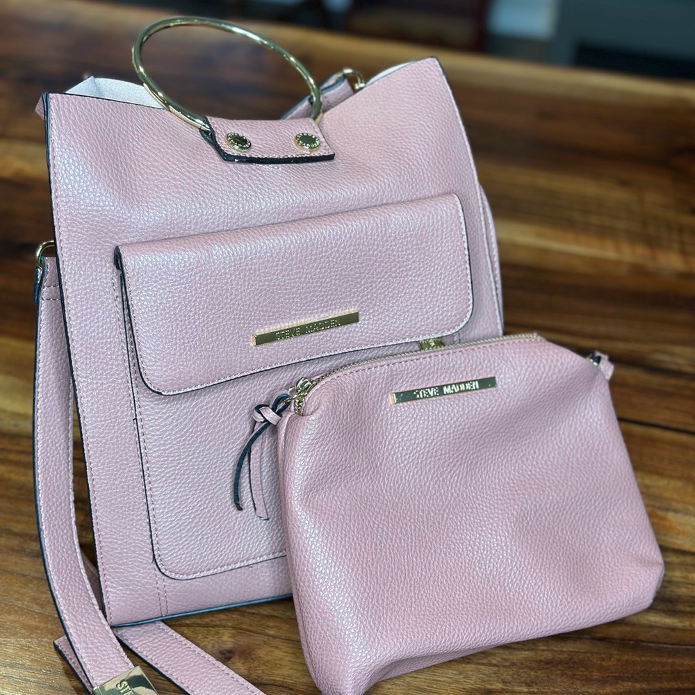 Steve Madden Pink Shoulder Bag Set with Modern Design